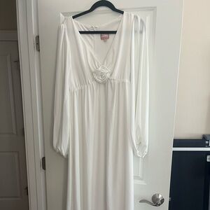 Show me your mumu Rosetta maxi dress (white silky crepe) size Lg - never worn!!!